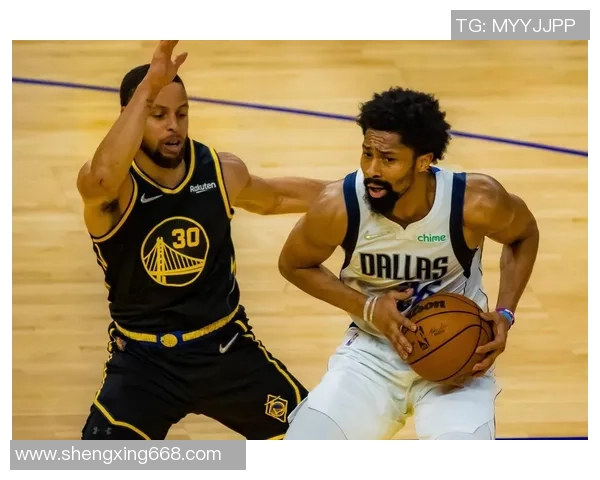 快船与勇士2019年10月25日精彩对决直播回顾与分析