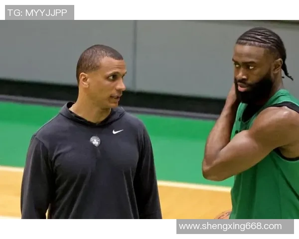 骑士与凯尔特人2017年季后赛第三场激战回顾与精彩瞬间分析